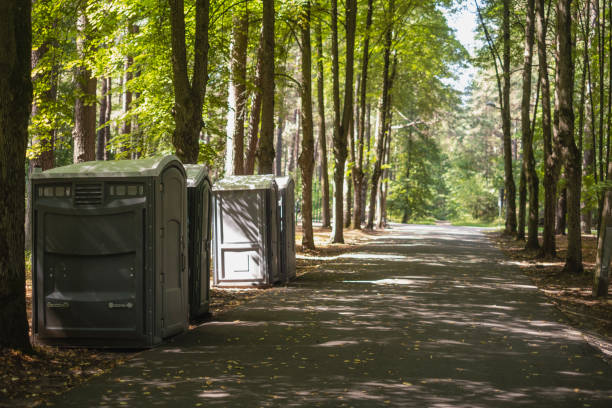 Best Porta potty rental near me  in Parkville, MO